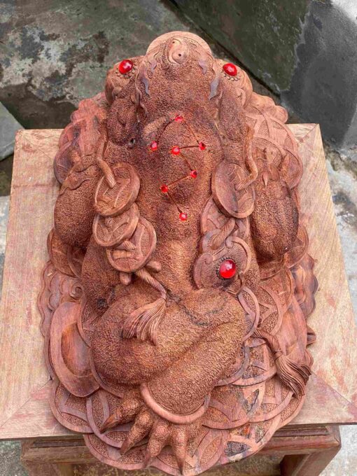 Tượng Thiềm Thừ Gỗ Hương