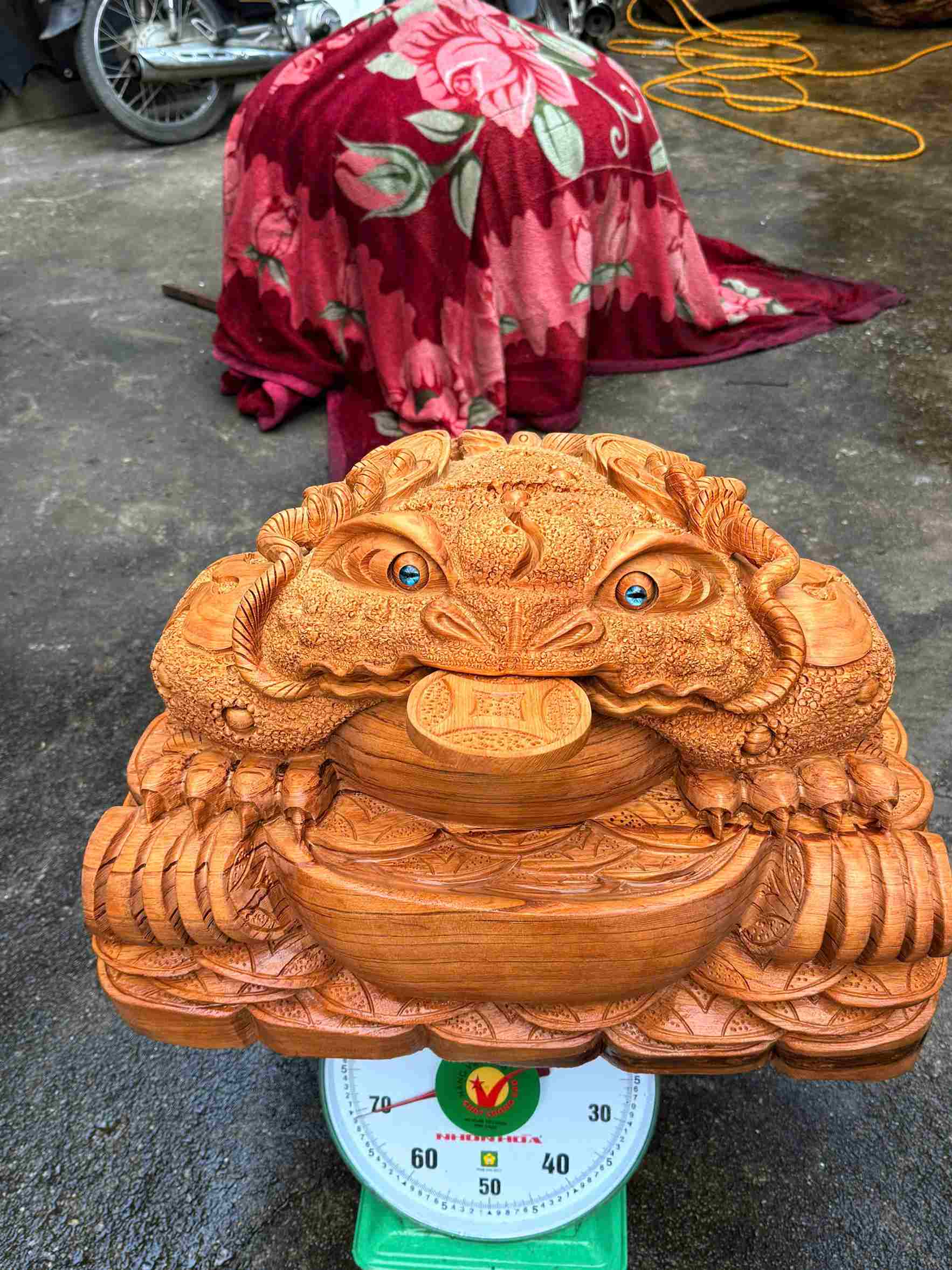 Tượng Thiềm Thừ Ngậm Ngọc Gỗ Ngọc Am