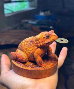 Tượng Cóc Gỗ Sưa Đỏ Cao 7.5 (cm)