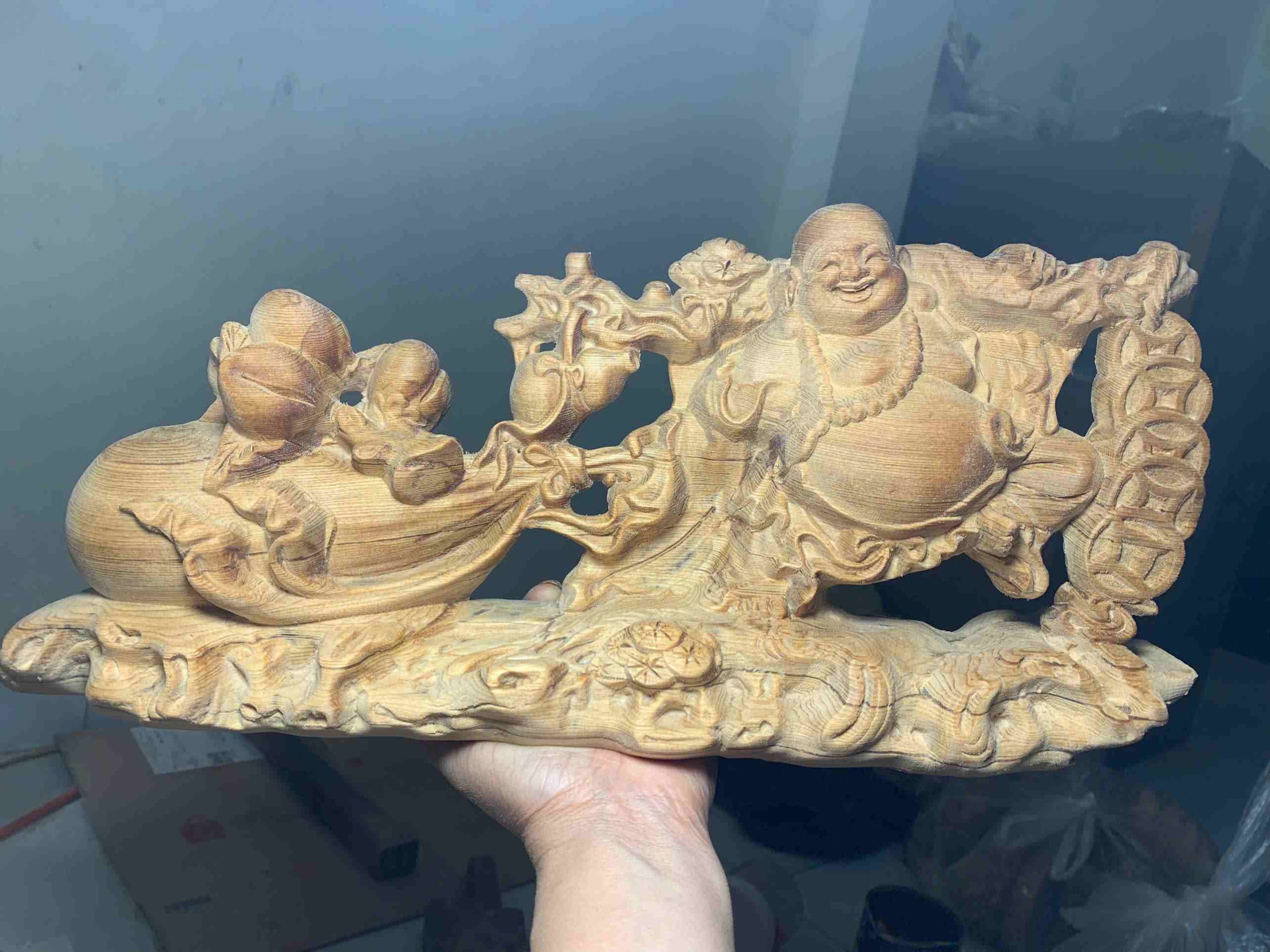 Tượng Di Lặc Kéo Bao Tiền Cao Ngang 40 (cm)