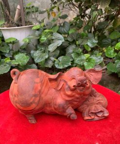 Tượng Heo Gỗ Tử Đàn Cao 15 (cm)